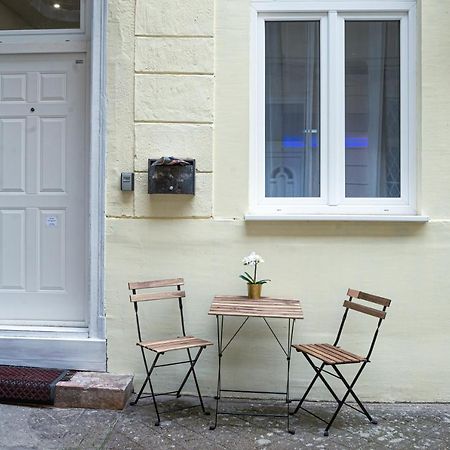 Bella Mia - Entire Apartment Near Liszt Ferenc Ter Βουδαπέστη Εξωτερικό φωτογραφία